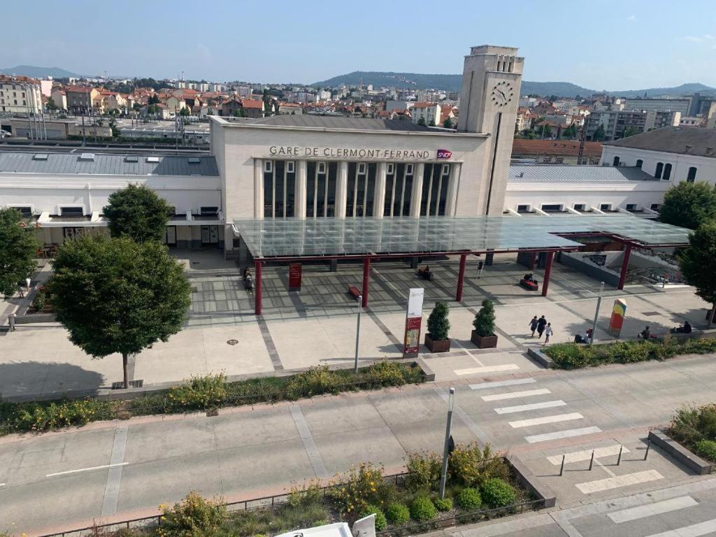 Le Petit Terminus - Gare Sncf Lejlighed Clermont-Ferrand Eksteriør billede